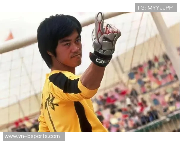 少林足球峰哥的传奇之路与幽默人生探秘